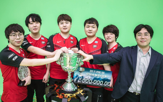 第十一届黄鹤楼诗词邀请赛117位获奖者揭晓